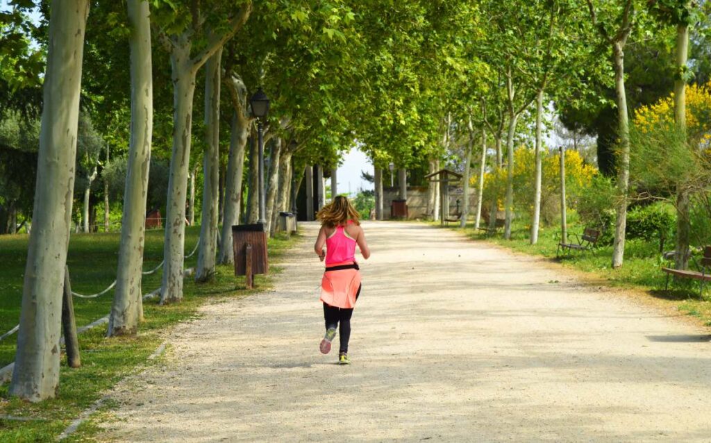 Mujer haciendo deporte